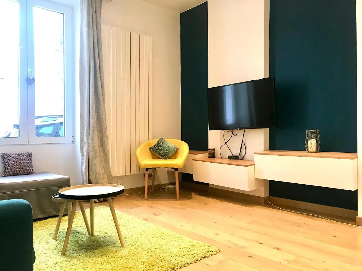 Апартаменты Adorable Souplex Batignolles